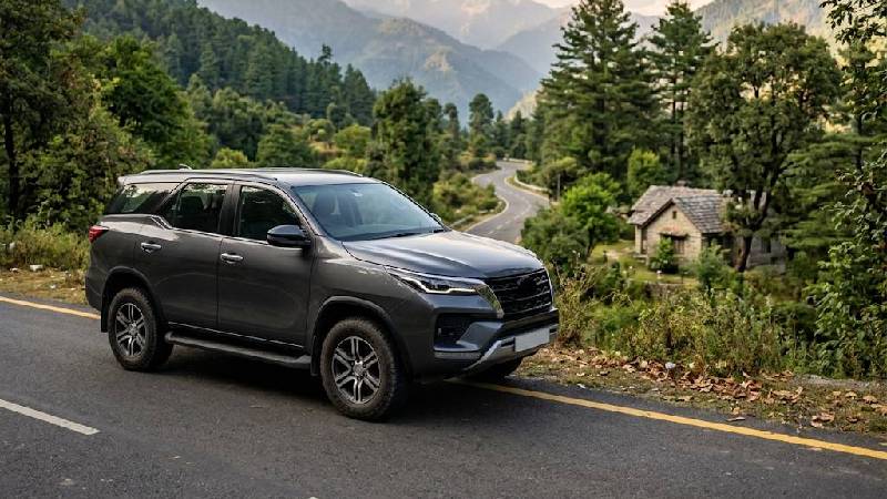 Complete Guide to Hassle-Free Car Rental Services in India | Safe & Affordable Travel